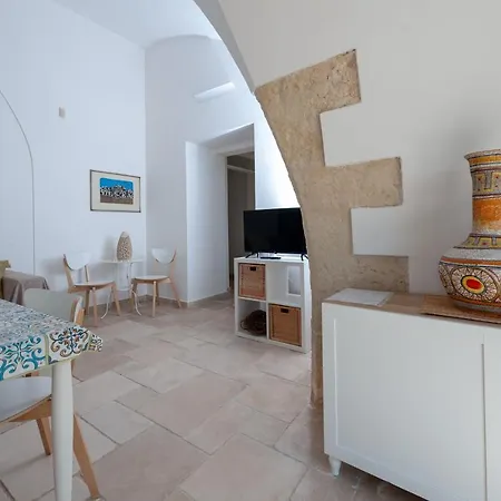 Dimora Storica Minioti Intera